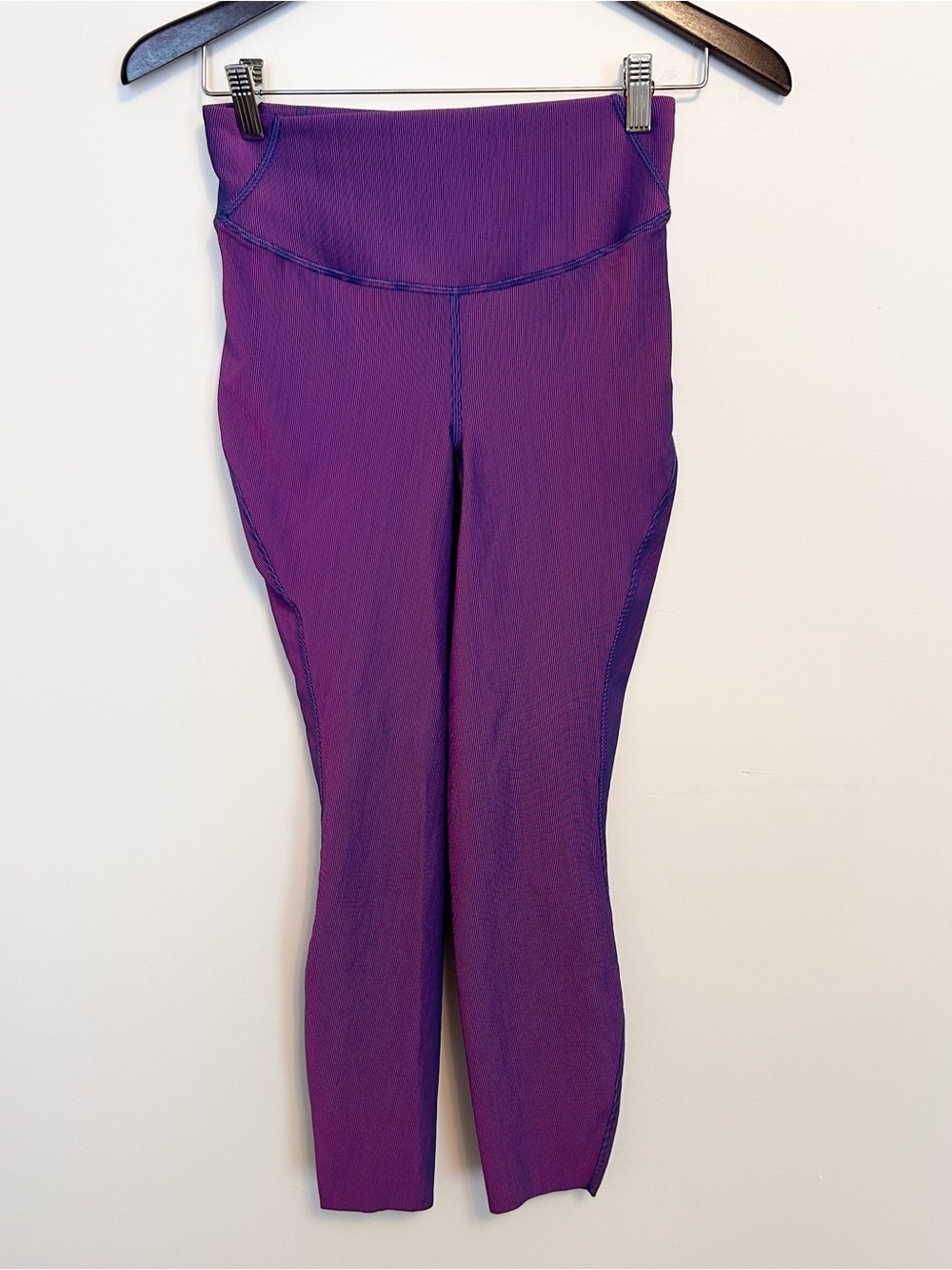 Lululemon Base Pace High-Rise Tight 25" Two-Tone Ribbed Psychic / Sonic Pink 6 - Picture 6 of 9